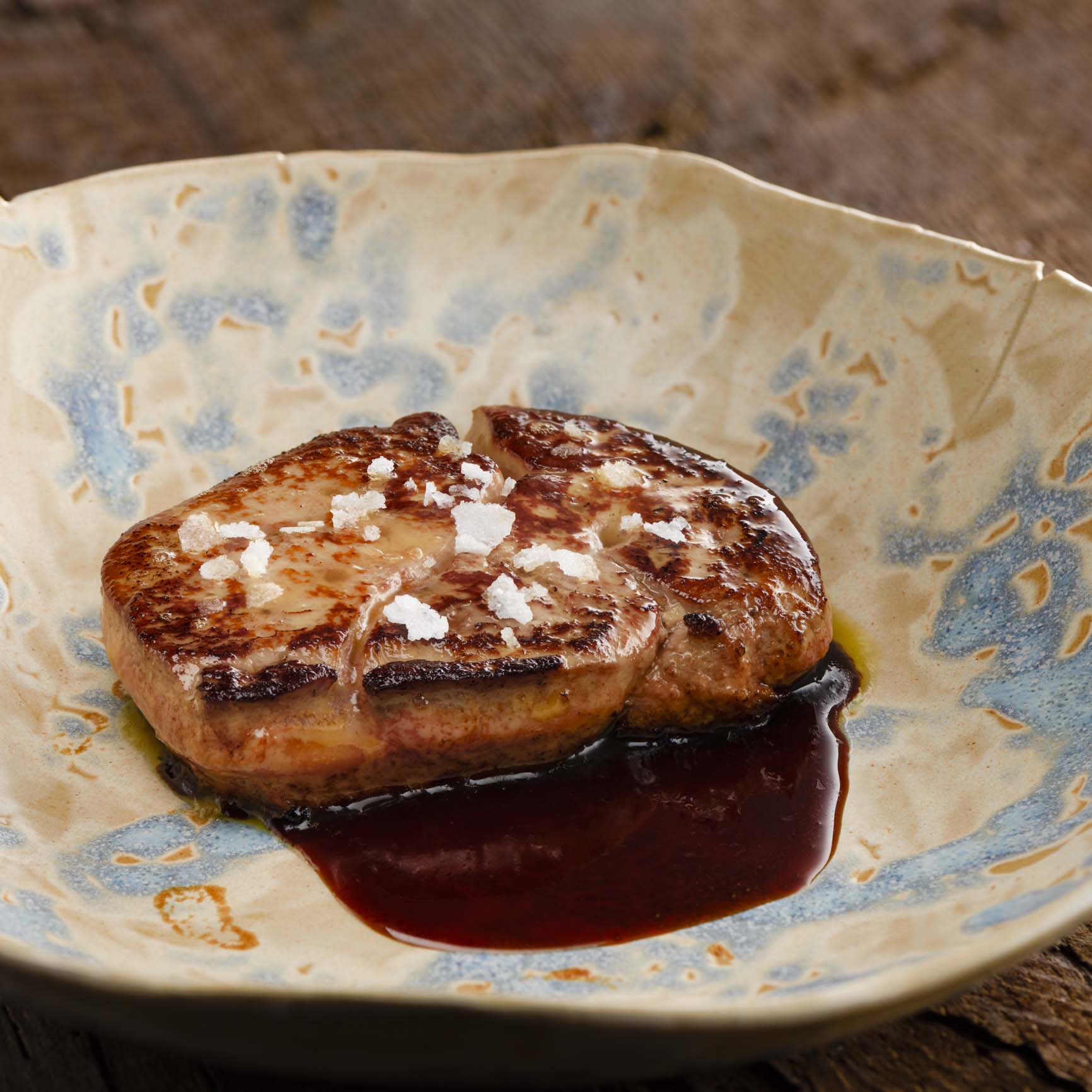 Foie with a sweet wine sauce, paired with sparkling Txakolí DO. Getariako Txakolina