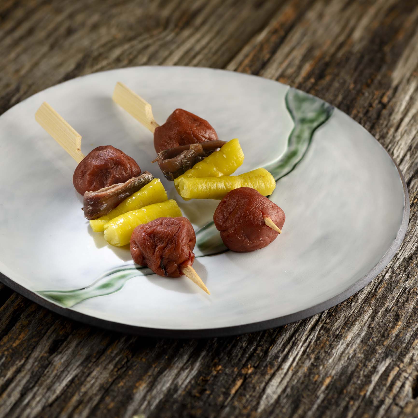 Skewers of Basque Cantabrian Anchovy with umeboshi